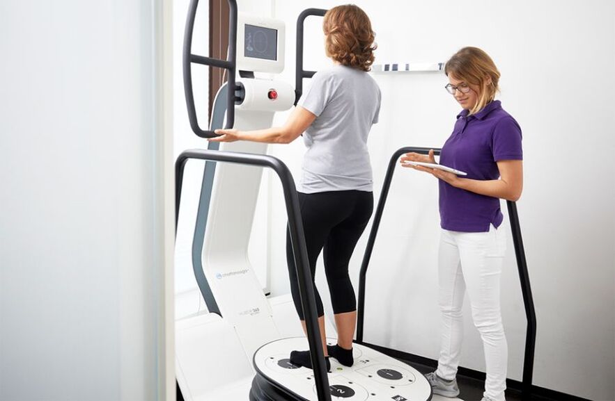 Thérapie d'exercice et ostéochondose cervicale